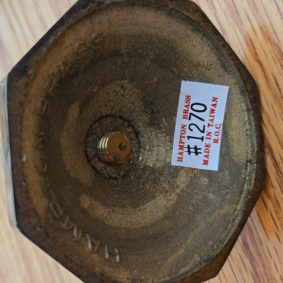 One vintage brass candle holder hamoton brass - Picture 2 of 2